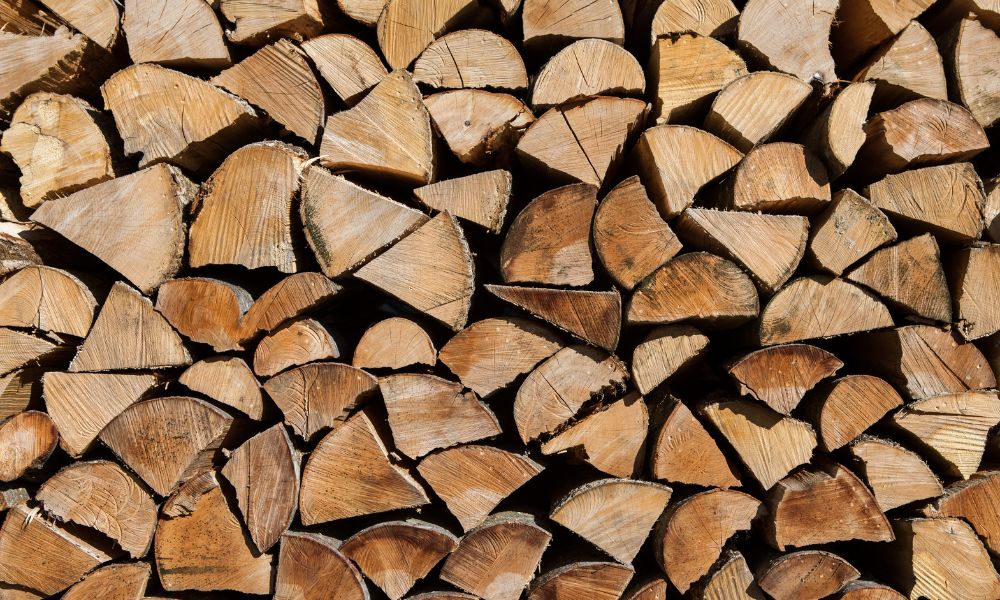 Affordable Firewood Delivery in Denver, CO – Clean, Dry, and Ready to Burn
